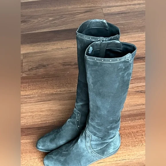 Leather Suede Charcoal Boots - Picture 2 of 5